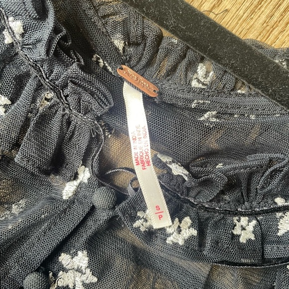 Free People With Love mesh Floral Mini Dress Black sheer Size S Boho Romantic - Picture 8 of 8